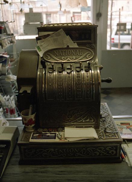 Dresden-Pieschen, Trachenberger Str. 48,  20.3.1995 (2).jpg